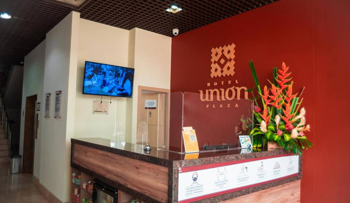 Recepción Hotel Union Plaza Montería